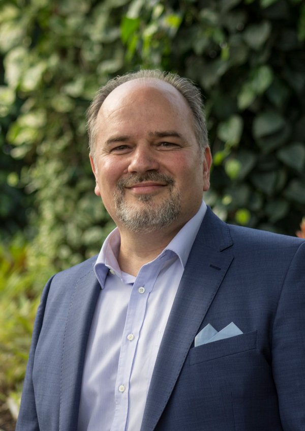 Péter Olajos