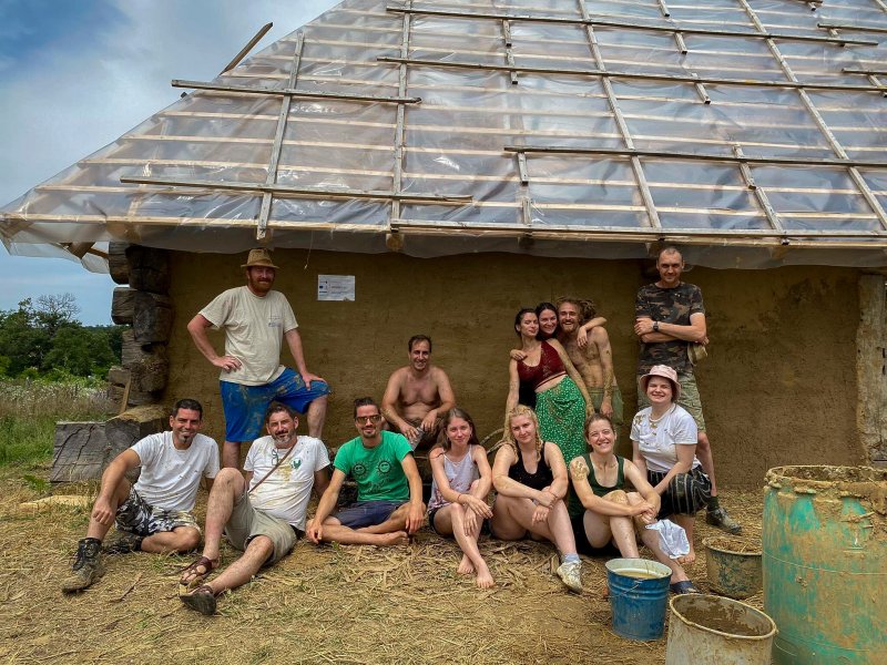 Ready, steady, go! - Build your own eco-friendly house